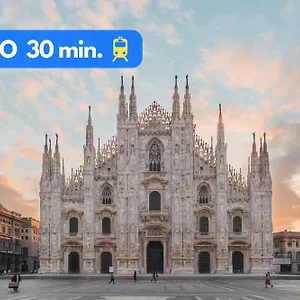 The Green House - Private Parking And Balcony Appartement Milan