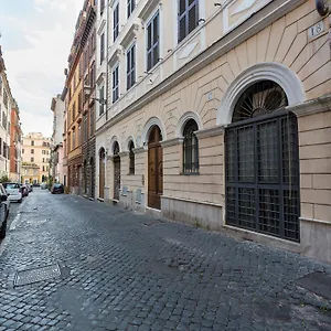 Holiday home Capocci Holiday, Rome